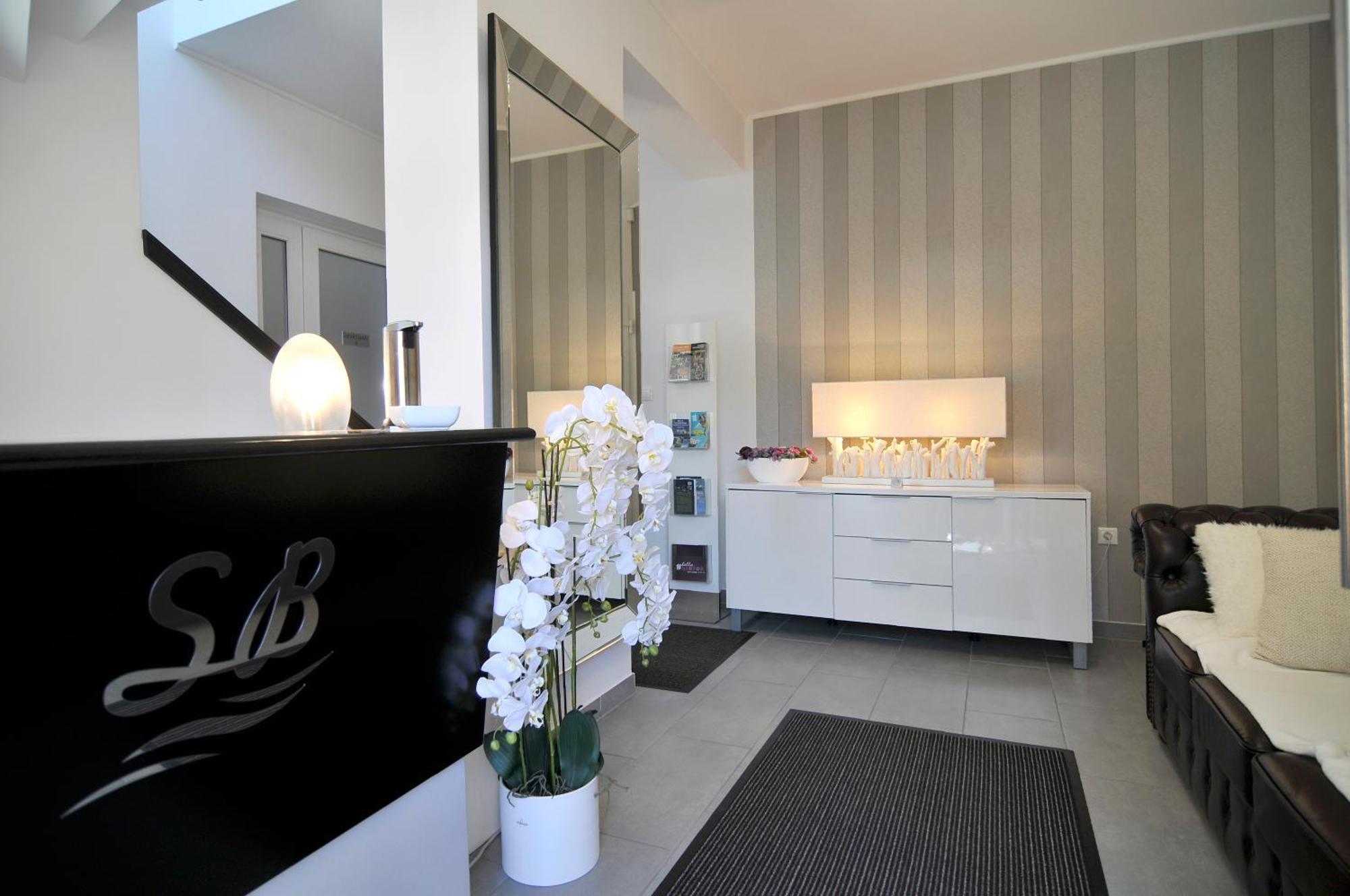 Silver Beach Apartments Siofok Exterior photo